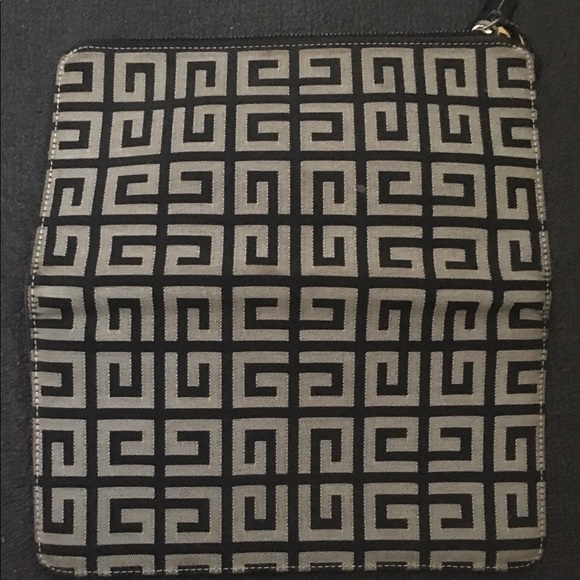 Givenchy wallet/bag/cluctch - Picture 6 of 7